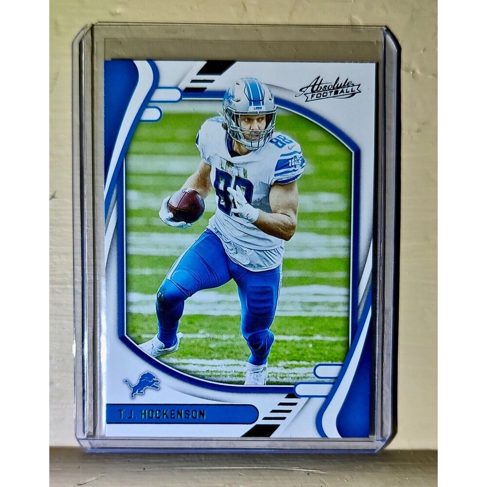 T.J. Hockenson 2021 Panini NFL Absolute Football #10 Card